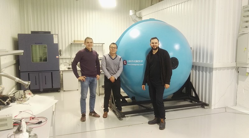 Russia - Free installation and training for LSG-1800B high-precision rotation luminaire goniophotometer and 2m integrating sphere