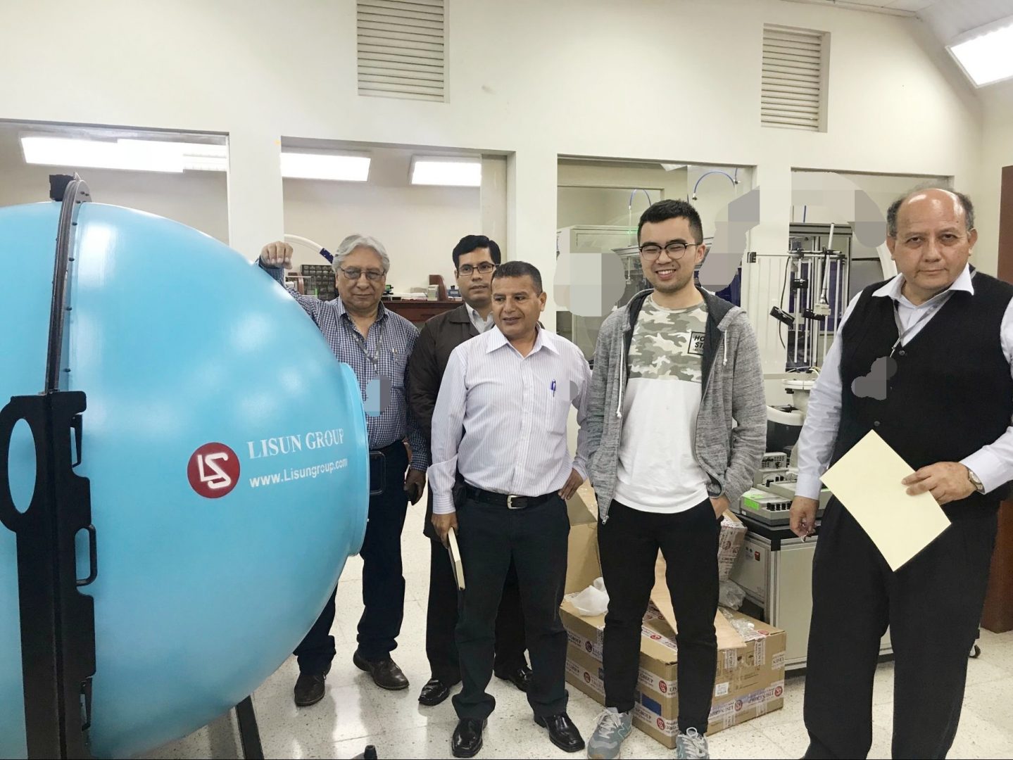 Peru – Installation and training for LPCE-2 Spectroradiometer Integrating Sphere Test System
