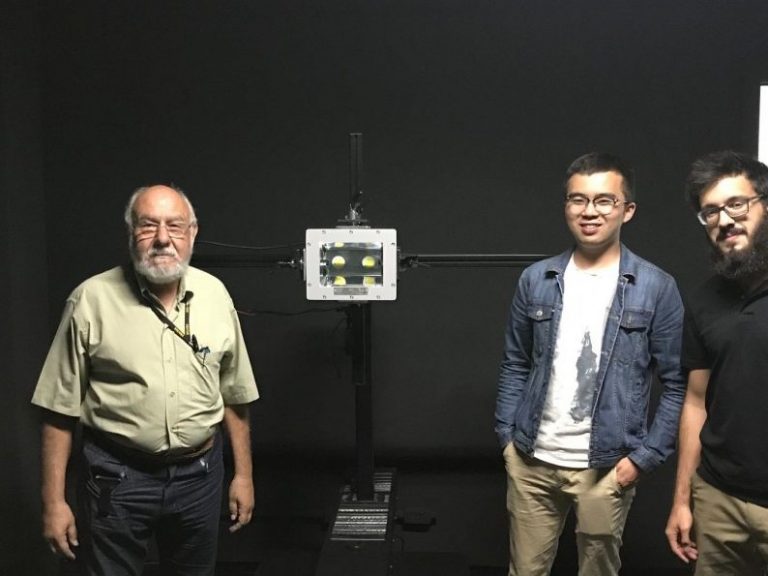 Brasilien - Kostenlose Installation und Schulung für die Integration von Sphere Test System und Goniophotometer
