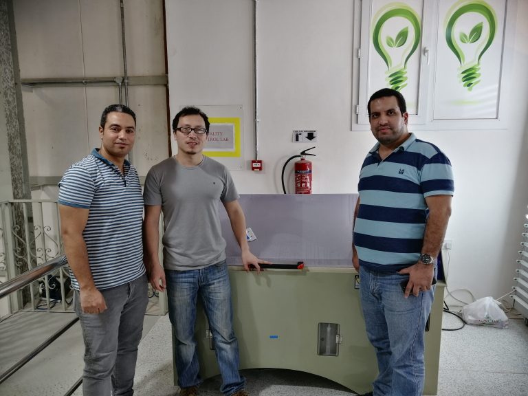 دولة قطر - LISUN مهندس تقديم خدمات التثبيت والتدريب ل LSG-1700ب مقياس الضوء, YWX/Q-750 غرفة رش الملح، جهاز اختبار النفاث المقاوم للماء JL-56