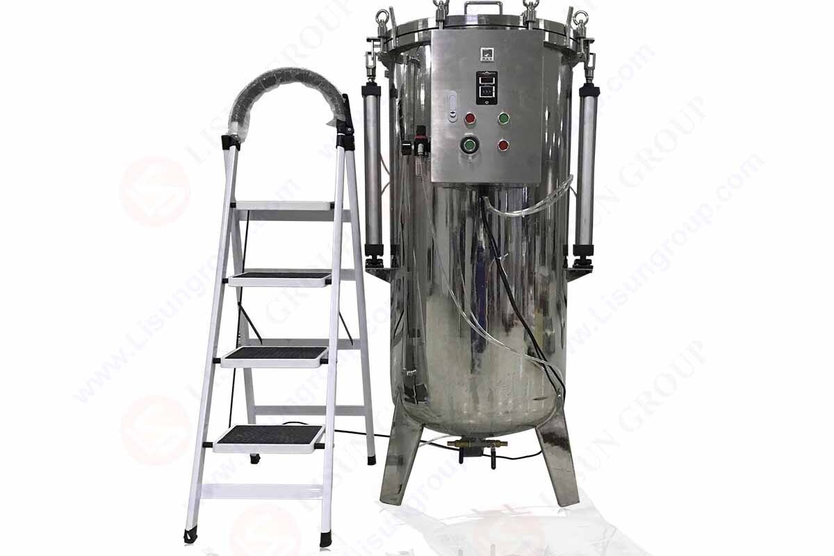 Features of IPX8 waterproof test equipment