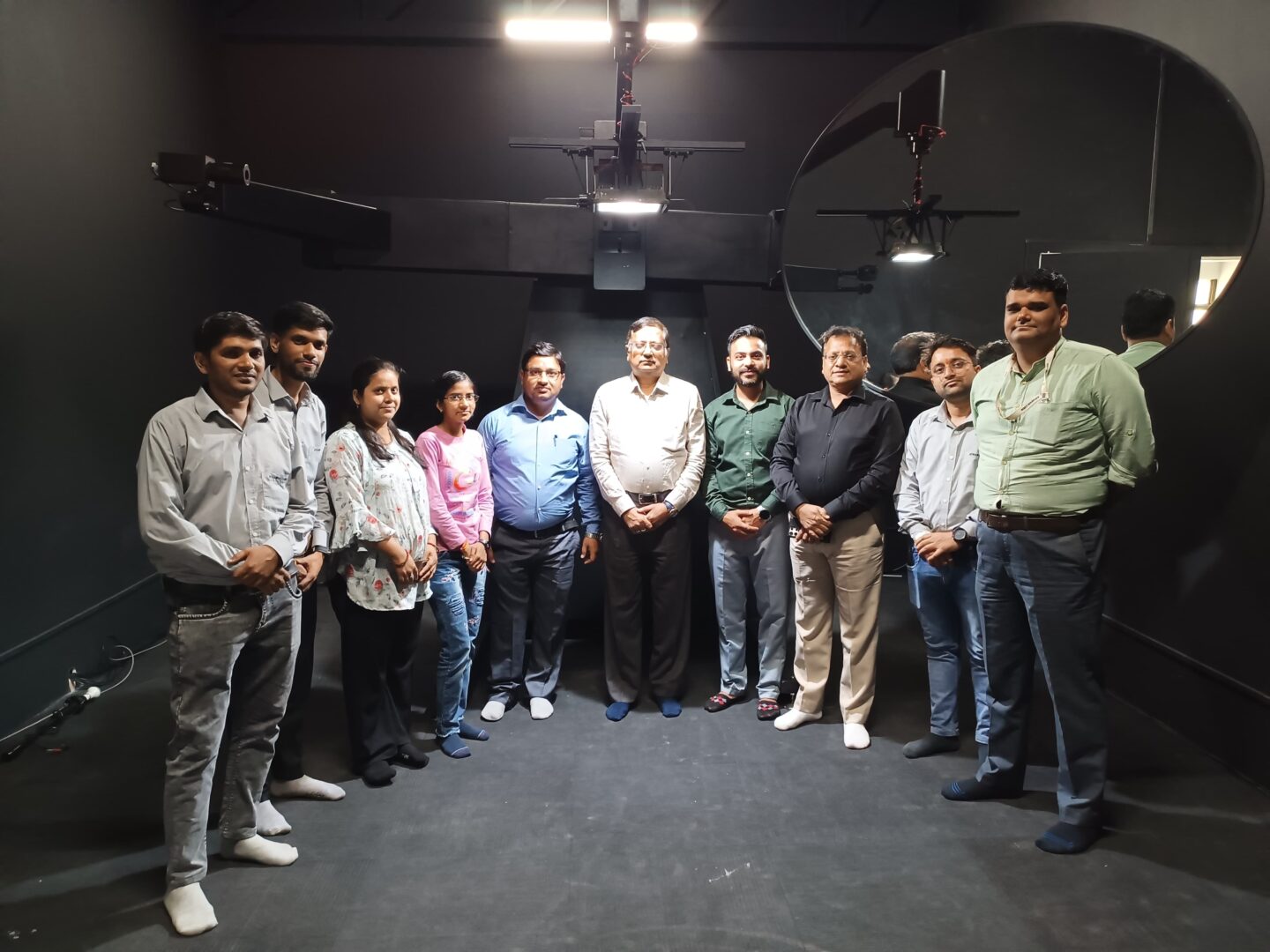 India – LISUN engineer provide installation and training for LM-79 Moving Detector Goniophotometer (Mirror Type C) on-site