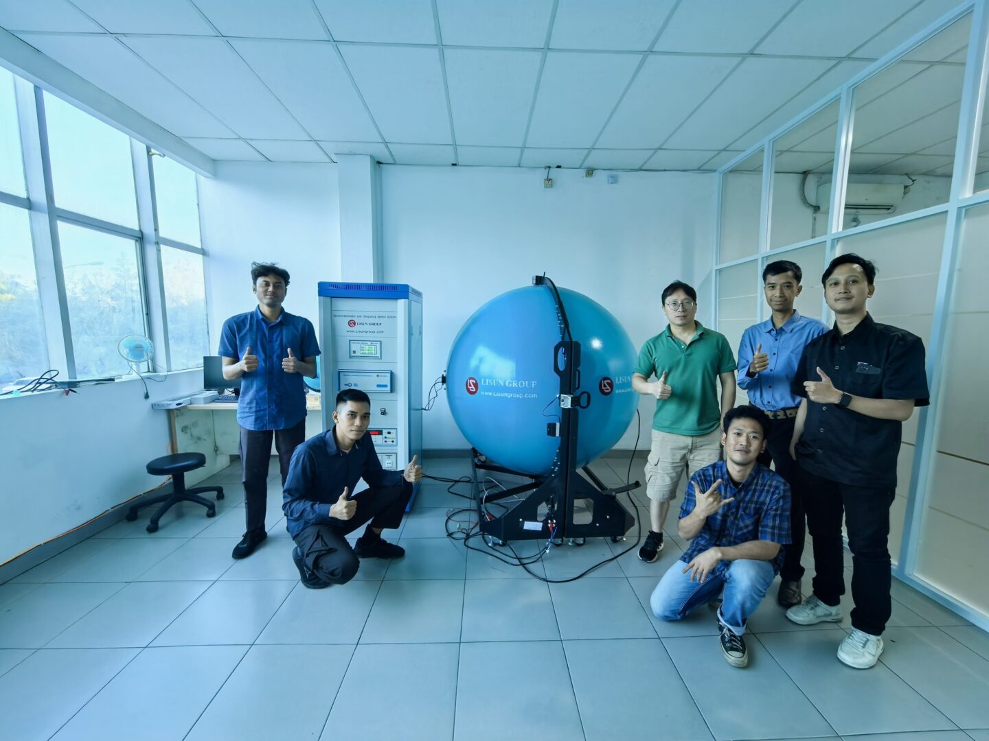 Indonesia – LISUN Engineer Provide Installation and Training for LPCE-2(LMS-9000) High Precision Spectroradiometer Integrating Sphere System