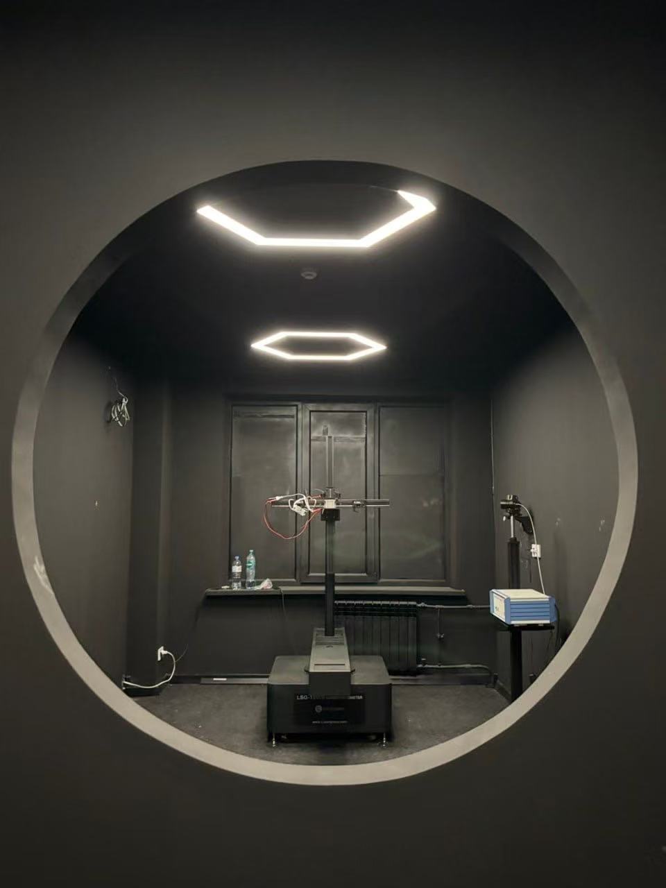 Russia – LISUN Engineer Provide Installation and Training for LSG-1890BCCD High Precision Rotation Luminaire Goniospectroradiometer