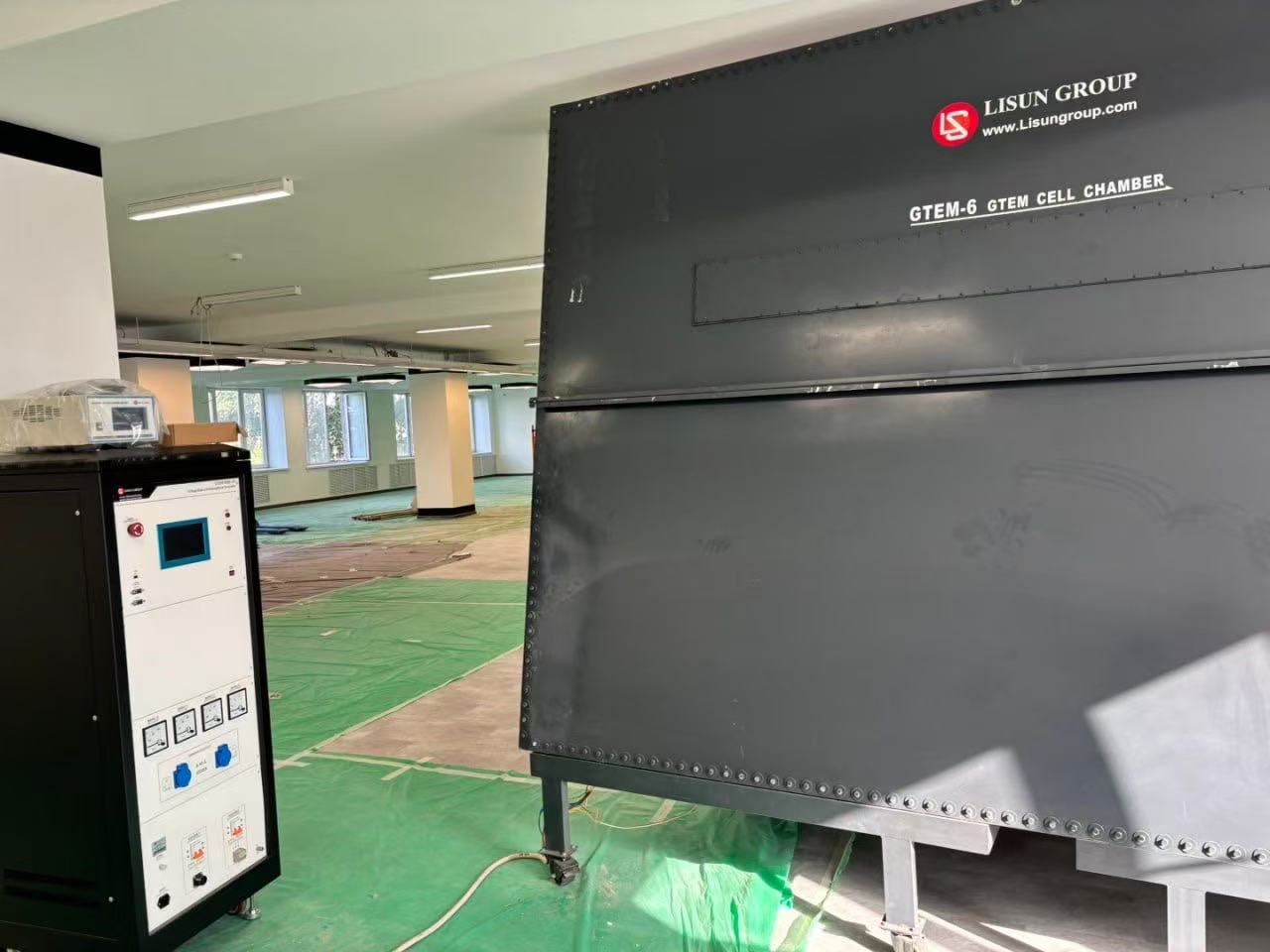 The In-depth Cooperation between Russia's Leading Lighting Enterprise and Professional Testing Equipment Supplier