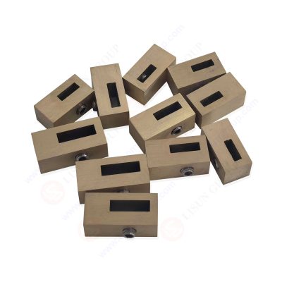 Clamping Unit for Solid Pins | Clamping Unit for the Temperature Rise Test