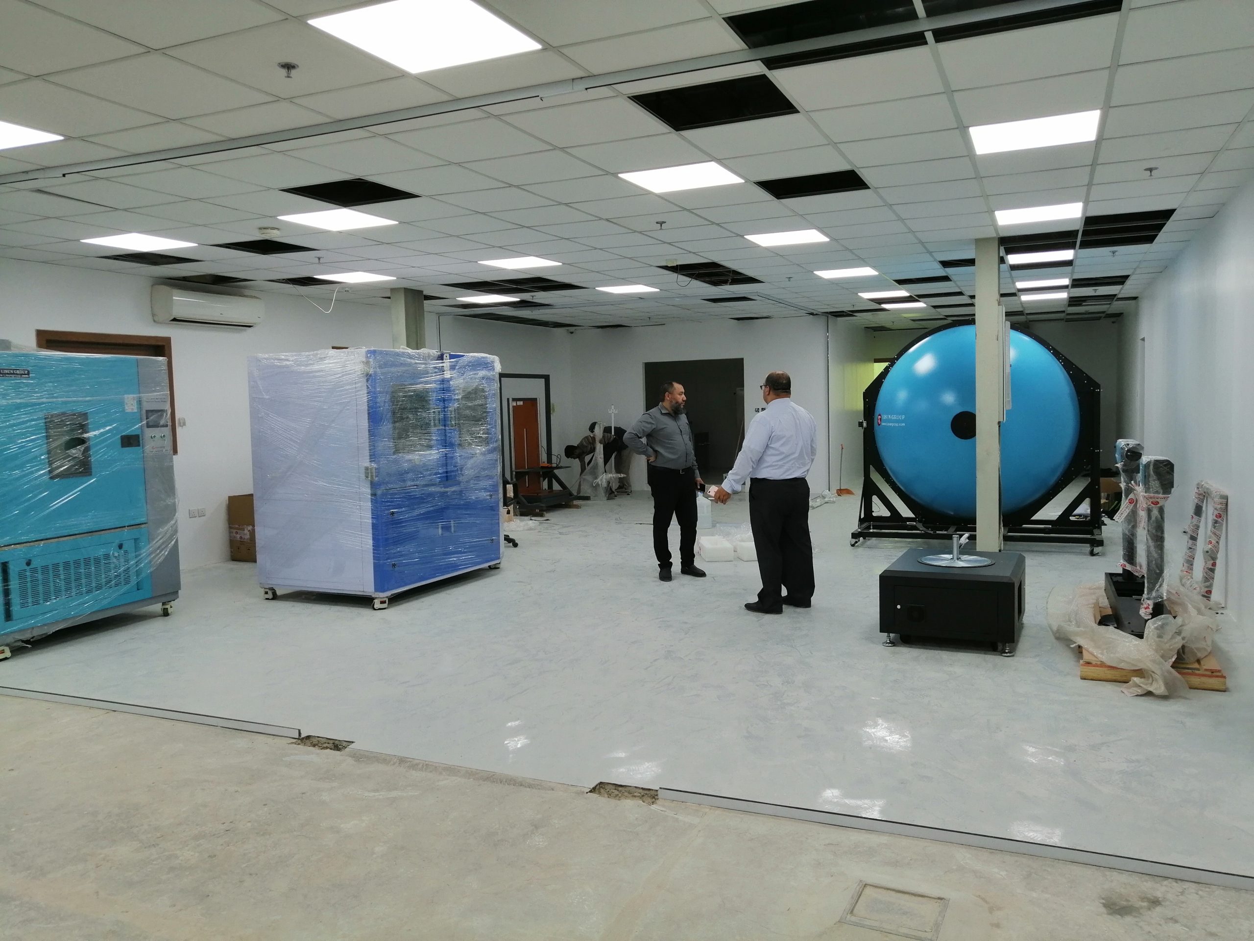Saudi Arabia – LISUN Engineer Provide Installation and Training for Goniophotometer and LPCE-2(LMS-9000) High Precision Spectroradiometer Integrating Sphere System